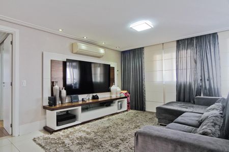 Apartamento à venda com 163m², 3 quartos e 3 vagas Apartamento à venda com 163m², 3 quartos e 3 vagasSala