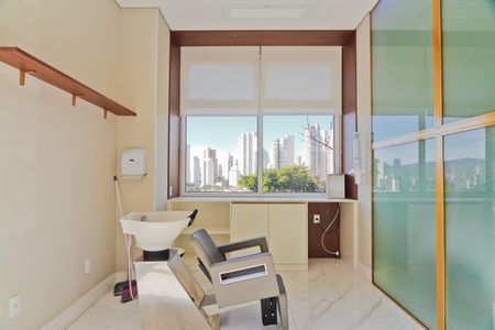 Apartamento à venda com 163m², 3 quartos e 3 vagas Apartamento à venda com 163m², 3 quartos e 3 vagasEspaço beleza