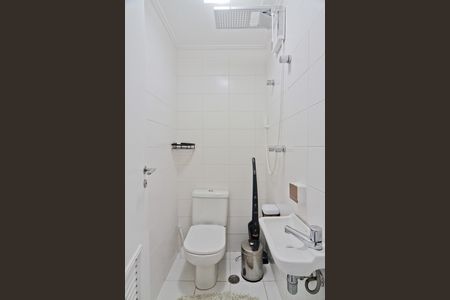 Apartamento à venda com 163m², 3 quartos e 3 vagas Apartamento à venda com 163m², 3 quartos e 3 vagasÁrea de Serviço