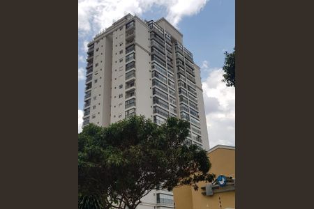 Apartamento à venda com 163m², 3 quartos e 3 vagas Apartamento à venda com 163m², 3 quartos e 3 vagasFachada