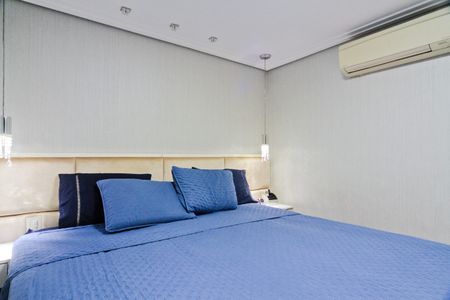 Apartamento à venda com 163m², 3 quartos e 3 vagas Apartamento à venda com 163m², 3 quartos e 3 vagasSuíte 1