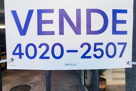 Apartamento à venda com 80m², 2 quartos e sem vaga Apartamento à venda com 80m², 2 quartos e sem vagaPlaca BMTG-23