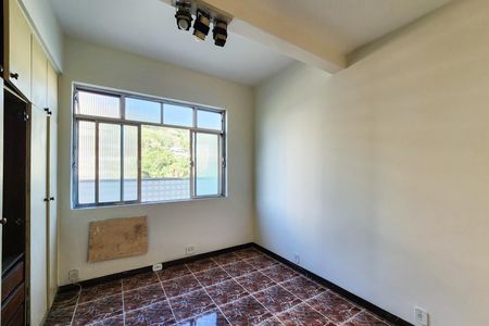 Apartamento à venda com 80m², 2 quartos e sem vaga Apartamento à venda com 80m², 2 quartos e sem vagaQuarto