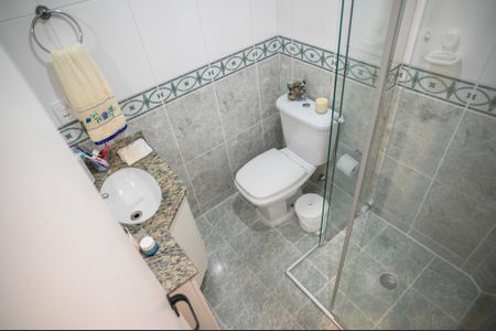 Apartamento à venda com 97m², 3 quartos e 3 vagas Apartamento à venda com 97m², 3 quartos e 3 vagasBanheiro Social