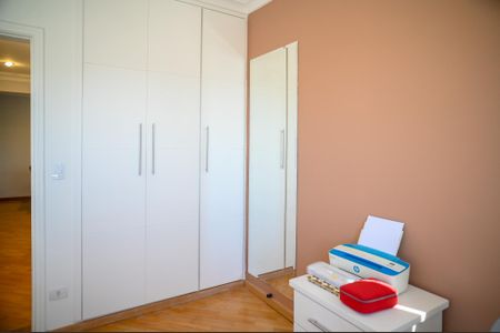 Apartamento à venda com 97m², 3 quartos e 3 vagas Apartamento à venda com 97m², 3 quartos e 3 vagasQuarto 3