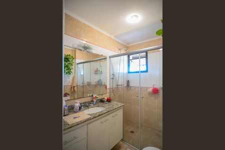 Apartamento à venda com 97m², 3 quartos e 3 vagas Apartamento à venda com 97m², 3 quartos e 3 vagasBanheiro Quarto 1 - Suite