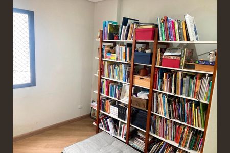 Apartamento à venda com 72m², 3 quartos e 2 vagas Apartamento à venda com 72m², 3 quartos e 2 vagasQuarto