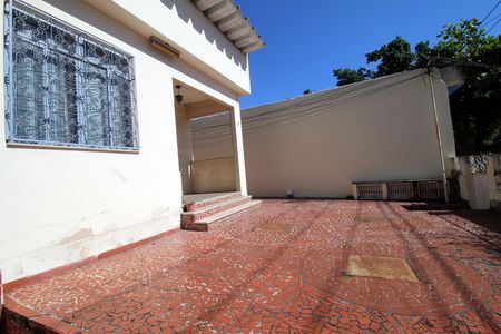 Casa à venda com 392m², 6 quartos e 3 vagasQuintal frente