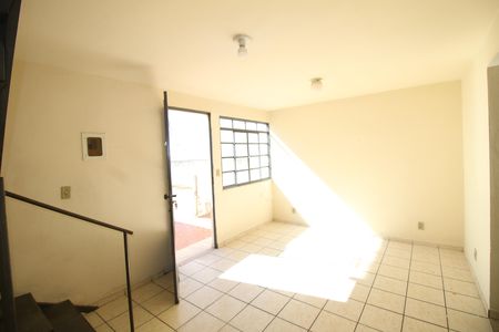 Casa à venda com 392m², 6 quartos e 3 vagasSala - Casa 3
