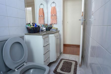 Apartamento à venda com 78m², 3 quartos e 1 vaga Apartamento à venda com 78m², 3 quartos e 1 vagaBanheiro Social