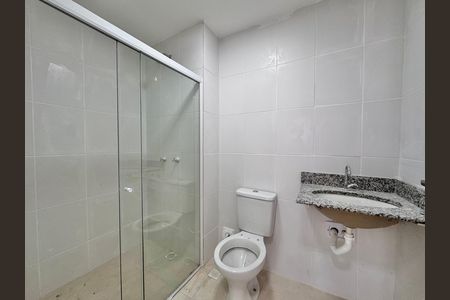 Banheiro Social de apartamento para alugar com 2 quartos, 45m² em Recreio dos Bandeirantes, Rio de Janeiro