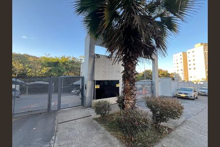 Fachada do Prédio de apartamento para alugar com 2 quartos, 47m² em Cabral, Contagem