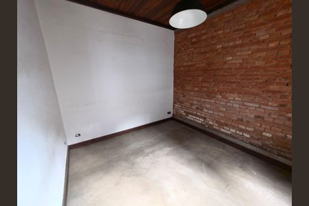 Quarto de casa para alugar com 3 quartos, 200m² em Alto de Pinheiros, São Paulo