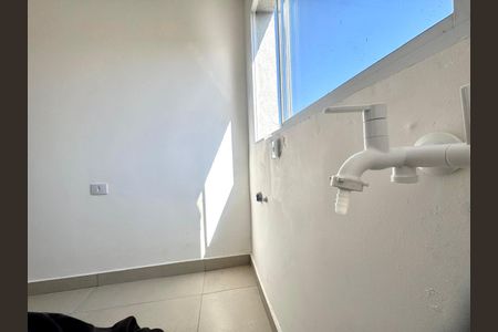 Apartamento para alugar com 57m², 2 quartos e sem vaga Apartamento para alugar com 57m², 2 quartos e sem vagaÁrea de Serviço