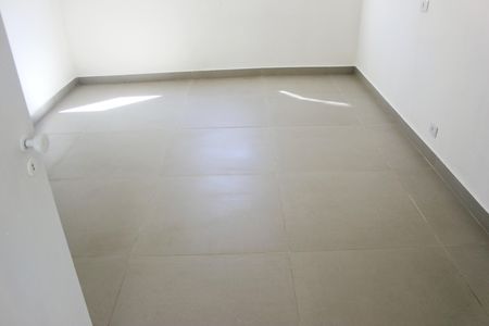 Quarto  de kitnet/studio para alugar com 1 quarto, 22m² em Jardim Santa Mena, Guarulhos