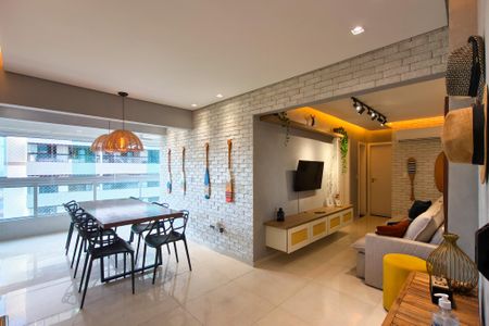 Apartamento para alugar com 2 quartos, 83m² em Maracanã, Praia Grande