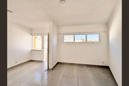 Sala de casa para alugar com 2 quartos, 70m² em Nossa Senhora do O, São Paulo