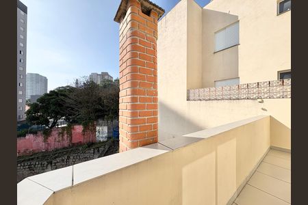 Varanda da Suíte  de casa para alugar com 2 quartos, 70m² em Nossa Senhora do O, São Paulo
