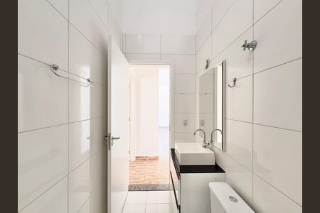 Casa para alugar com 70m², 2 quartos e 1 vaga Casa para alugar com 70m², 2 quartos e 1 vagaBanheiro