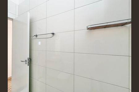 Casa para alugar com 70m², 2 quartos e 1 vaga Casa para alugar com 70m², 2 quartos e 1 vagaBanheiro da Suíte