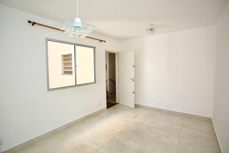 Sala de apartamento à venda com 2 quartos, 55m² em Camargos, Belo Horizonte