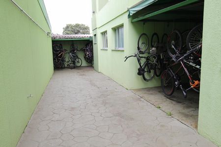 Área comum - Bicicletário de apartamento para alugar com 2 quartos, 68m² em Parque Industrial, São José dos Campos