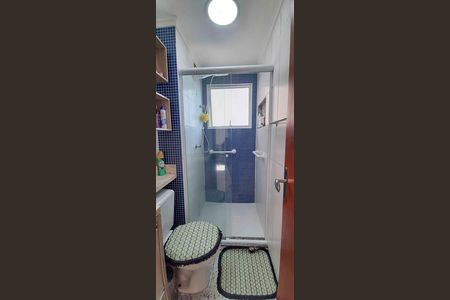 Banheiro de apartamento à venda com 1 quarto, 33m² em Santa Maria, Osasco