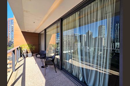 Studio para alugar com 65m², 1 quarto e 2 vagas Studio para alugar com 65m², 1 quarto e 2 vagasVaranda