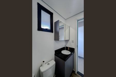 Banheiro de apartamento para alugar com 1 quarto, 38m² em Vila Invernada, São Paulo
