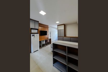 Cozinha de kitnet/studio para alugar com 1 quarto, 38m² em Vila Invernada, São Paulo