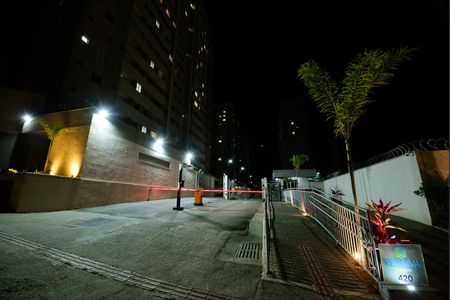Fachada de apartamento para alugar com 2 quartos, 47m² em Jardim Riacho das Pedras, Contagem