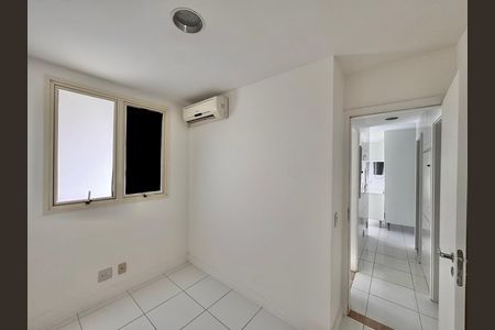 Apartamento à venda com 436m², 4 quartos e 2 vagas Apartamento à venda com 436m², 4 quartos e 2 vagasÁrea de Serviço