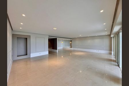 Apartamento à venda com 436m², 4 quartos e 2 vagas Apartamento à venda com 436m², 4 quartos e 2 vagasSala