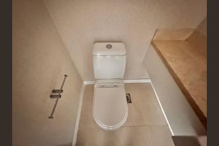Apartamento à venda com 436m², 4 quartos e 2 vagas Apartamento à venda com 436m², 4 quartos e 2 vagasLavabo