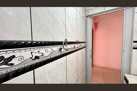 Casa à venda com 133m², 2 quartos e 2 vagas Casa à venda com 133m², 2 quartos e 2 vagasBanheiro 2
