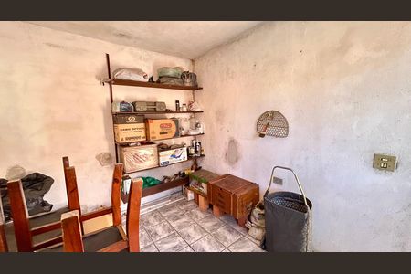 Casa à venda com 133m², 2 quartos e 2 vagas Casa à venda com 133m², 2 quartos e 2 vagasDespensa