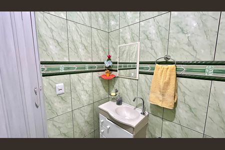 Casa à venda com 133m², 2 quartos e 2 vagas Casa à venda com 133m², 2 quartos e 2 vagasBanheiro 1