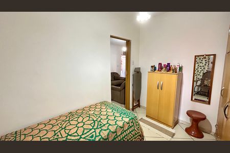 Casa à venda com 133m², 2 quartos e 2 vagas Casa à venda com 133m², 2 quartos e 2 vagasQuarto 2