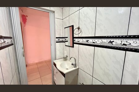 Casa à venda com 133m², 2 quartos e 2 vagas Casa à venda com 133m², 2 quartos e 2 vagasBanheiro 2