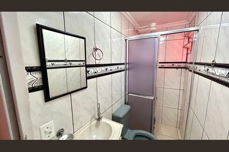 Casa à venda com 133m², 2 quartos e 2 vagas Casa à venda com 133m², 2 quartos e 2 vagasBanheiro 2