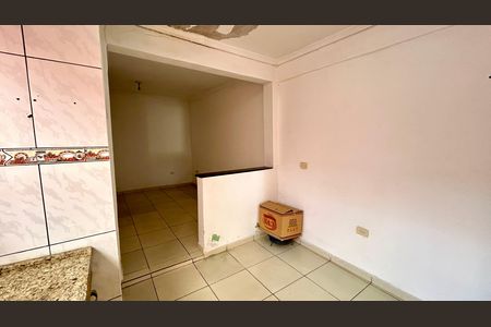 Cozinha de casa à venda com 2 quartos, 133m² em Jardim Kawamoto, Guarulhos