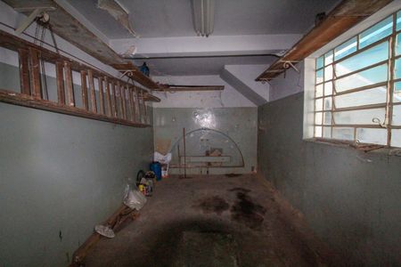 Área externa de casa para alugar com 3 quartos, 240m² em Jardim da Gloria, São Paulo
