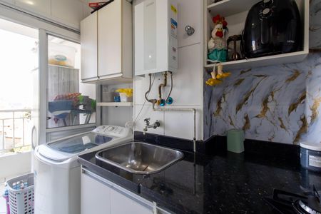 Area de Serviço  de apartamento à venda com 2 quartos, 65m² em Vila Endres, Guarulhos