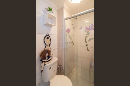 Banheiro de apartamento à venda com 2 quartos, 65m² em Vila Endres, Guarulhos