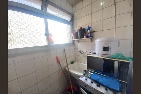 Apartamento para alugar com 65m², 2 quartos e 1 vagaÁrea de Serviço