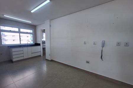 Apartamento para alugar com 110m², 3 quartos e 2 vagas Apartamento para alugar com 110m², 3 quartos e 2 vagasCozinha