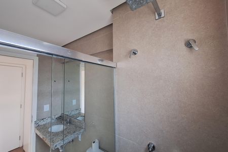 Apartamento para alugar com 110m², 3 quartos e 2 vagas Apartamento para alugar com 110m², 3 quartos e 2 vagasBanheiro da Suíte 1