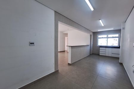 Apartamento para alugar com 110m², 3 quartos e 2 vagas Apartamento para alugar com 110m², 3 quartos e 2 vagasCozinha