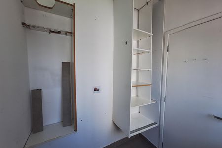 Apartamento para alugar com 110m², 3 quartos e 2 vagas Apartamento para alugar com 110m², 3 quartos e 2 vagasLavanderia