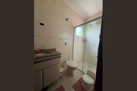 Banheiro de apartamento para alugar com 3 quartos, 178m² em Vila Curuçá, Santo André